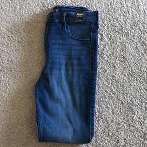 Abercrombie & Fitch Simone High-Rise Jean Legging